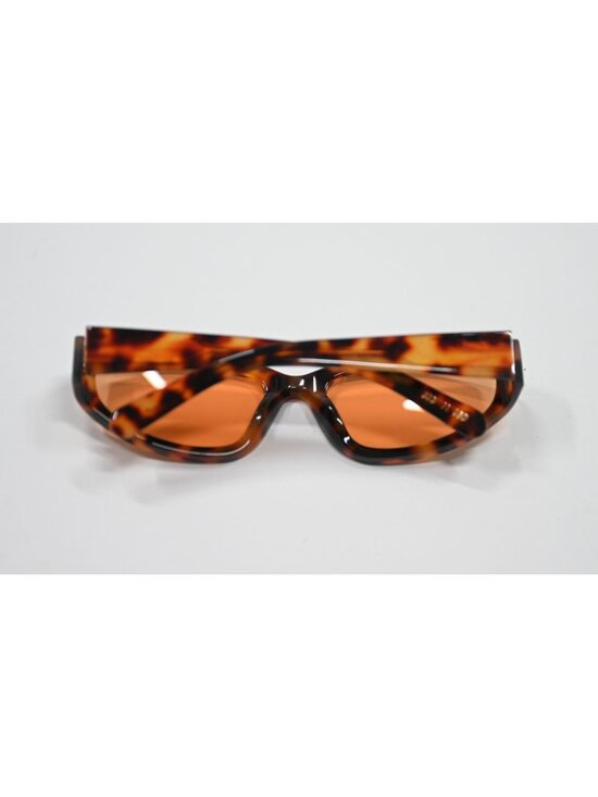 Flatlist x Veneda Carter Daze Sunglasses in Tortoiseshell main image 7